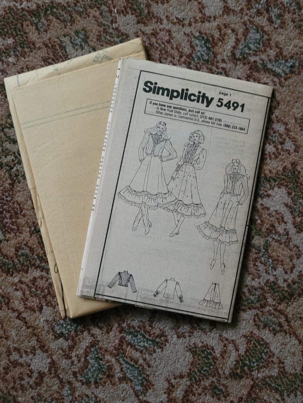 1982 Simplicity Pattern by Gunne Sax - Picture 3 of 4